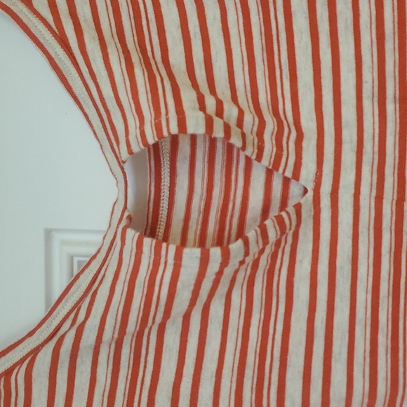 Cabi Spirit Tank - Picture 6 of 6